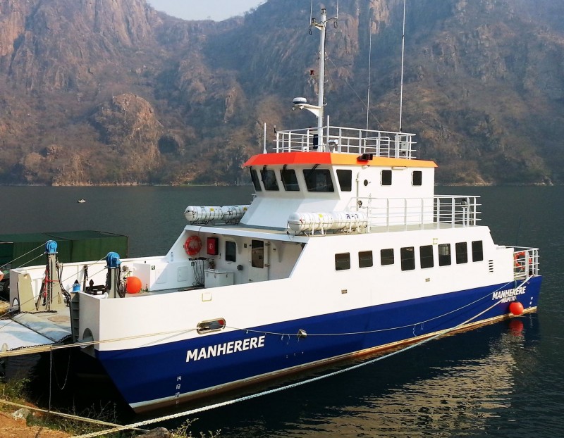 manherere_6a6376af0678b.jpg