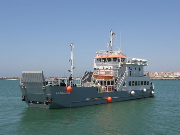 EMBARCAÇÃO POLIVALENTE 30M